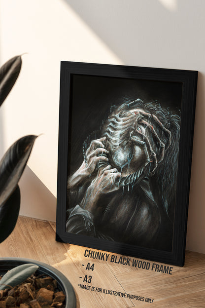 FACE HUGGER